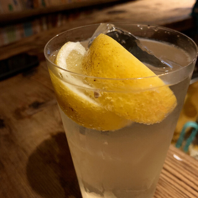 The Open Book 新宿三丁目 バー 食べログ The Open Book 新宿三丁目 バー 食べログ