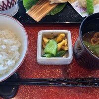 横浜 星のなる木 - ひとめぼれ・赤だし・香の物