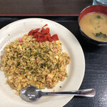 ともえ食堂 - やきめし650円