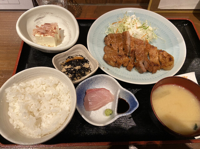つくよみ 離れ 博多 もつ鍋 ネット予約可 食べログ つくよみ 離れ 博多 もつ鍋 ネット予約可 食べログ