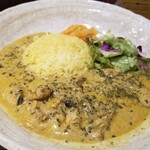 SPICY CURRY 魯珈 - ムール貝とあさりのダブル出汁カレー
