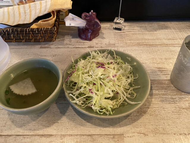 ピンク エレファント Pink Elephant 新富町 タイ料理 ネット予約可 食べログ