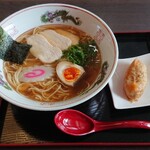Menrui Dokoro Nihachiikkyuu - 鶏中華そばと一休稲荷寿司