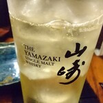 地鶏屋ごくう - 飲み物は山崎のハイボール（他にも白州もありました）