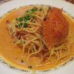 地中海食堂 タベタリーノ - 渡り蟹のトマトクリームスパゲティ