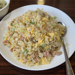 台湾料理 昇龍 - ニンニク炒飯