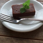 ニッタコーヒースタンド - 濃厚チョコレートケーキ