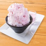 Takakura Machi Kohi - 純氷かき氷ピンクチョコレート夏のおすすめメニュー