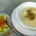 割烹レストラン 大学 - スープ＆サラダ