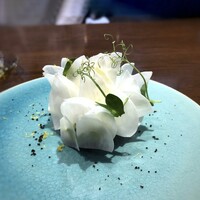 le・sud - お花のように、美しいお料理が登場