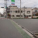 気楽な家 - あ、あの建物？