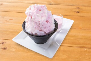Takakuramachi Kohi - 純氷かき氷ピンクチョコレート