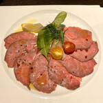 黒毛和牛焼肉 薩摩 牛の蔵 - 黒毛和牛希少部位のコンフィ
