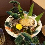 福松荘 - アワビの刺身と肝♪最高！
