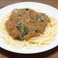 SALONE 2007 - ・スパゲティキングのインサルサ 864円/税込
                      ※自前でほうれん草を加えてあります。
                      ※パスタは含まれておりません。