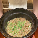 百味処 おんじき - 土鍋で