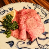焼肉一頭両騨 町田本店 - 