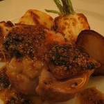 ICARO miyamoto - 伊・ロンバルディア州産仔豚のロースト　粒マスタードのソース1