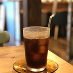 バイロンズカフエ - ランチのアイスコーヒー