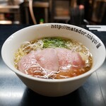 牛骨らぁ麺マタドール - 料理写真: