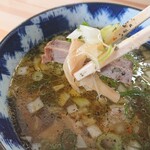 Mendokoro Komatsunagi - チャーシューと穂先メンマは麺と一緒に食べるとheavenです!