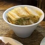 豚の味珍 - 辣白菜