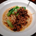 上海華龍 - 【2020.7.2(木)】本日のランチ②(坦々冷麺＋生姜焼肉丼)1,000円の坦々冷麺