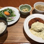 Itsu Ba - あらびき海老と春キャベツのエビカツランチ