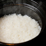 焼肉 MIYAKOYA - 炊き立て土鍋ご飯