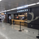 スターバックス・コーヒー - リニューアルオープンしてました。