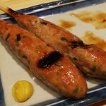 焼き鳥 ばかちん - 運ばれて来るなり子供に2本とられたあとの写真