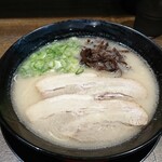 大阪城 豚骨らーめん 秀侍 - 