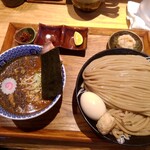 中華蕎麦 とみ田 - 味玉つけ麺(大) 辛味 焼売