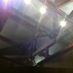 山沙商店すし芳 - 2F個室の吹き抜け天井♪