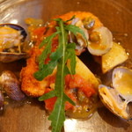 ダルクオーレ - カジキマグロのフライ、トマトとケッパーのソース