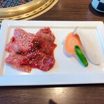 焼肉 腰塚 - 腰塚ランチのお肉と野菜