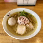 麺屋 しん蔵 - 百姓の塩 800円 手揉み平ちぢれ麺にチェンジ 50円 味玉 100円