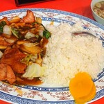 大龍 - 豚肉のうま煮定食