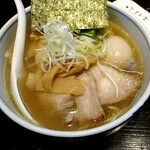 麺処 びぎ屋 - 特製白醤油1080円