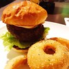 DOUG'S BURGER - 