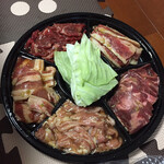 焼肉冷麺やまなか家 - 1キロ盛（元氣カルビ、ロース、三元豚カルビ、鶏セセリ、豚タン）