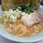 清六家 - 豚骨醤油780円