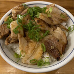 中華蕎麦うゑず - バラ焼豚ご飯