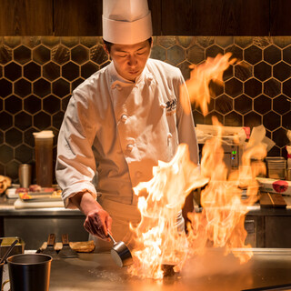 鉄板和食とワイン 萬鉄_0