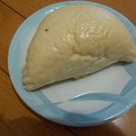 ベルナール - 料理写真:クリームチーズのパン 190円