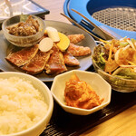 Yakiniku Toraji - 