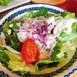 スタジオカフェ ペケペケ - Bランチサラダトマトの皮むいてある♬