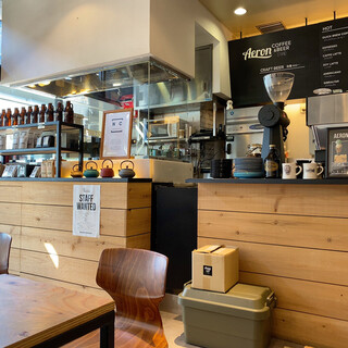 アーロン コーヒー&ビアスタンド_2