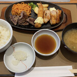 Yayoi Ken - おろしステーキミックス定食