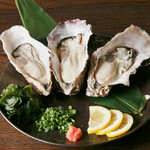 h YOTUBA - 生牡蠣 3種盛り
